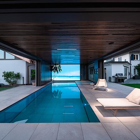 Poolhaus